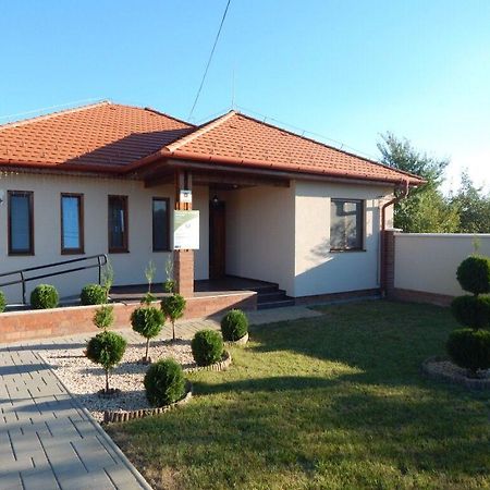 Szamos-Party Vendégház Olcsva Exterior foto